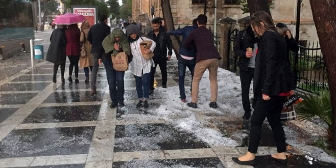 Baharı beklerken kar geri döndü