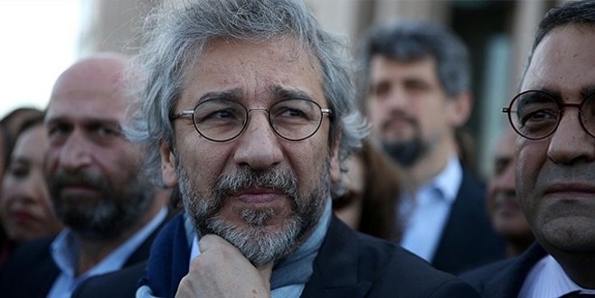 Can Dündar sosyal medyayı salladı