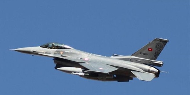 Türk jetleri Kuzey Irak’ta PKK’yı vurdu