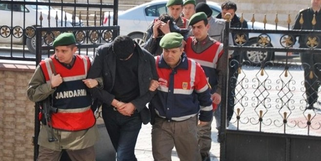 Akaryakıt firmalarına PKK operasyonu