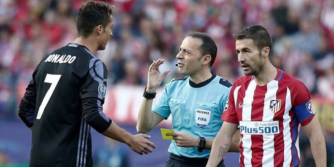 Cüneyt Çakır- Ronaldo tartışması sosyal medyayı salladı