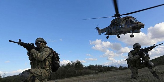 Mehmetçik 80 teröristin peşinde!