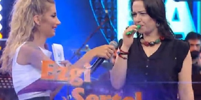 Ezgi Sertel zayıf haliyle şoke etti!