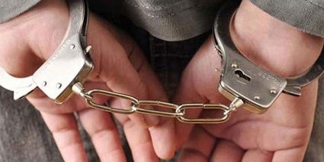 Kendini ihbar eden öğretmene FETÖ şoku