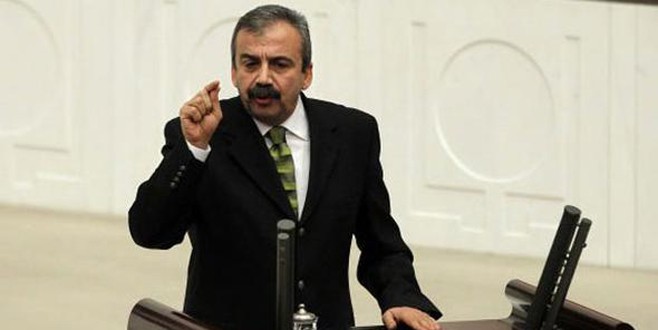 Sırrı Süreyya Önder’e fezleke şoku