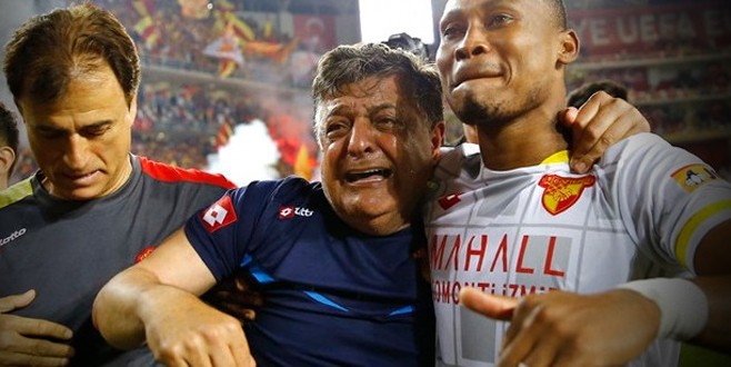 Yılmaz Vural babasını kaybetti!