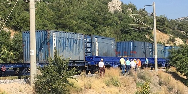 Amanoslar’da yük trenine terör saldırısı