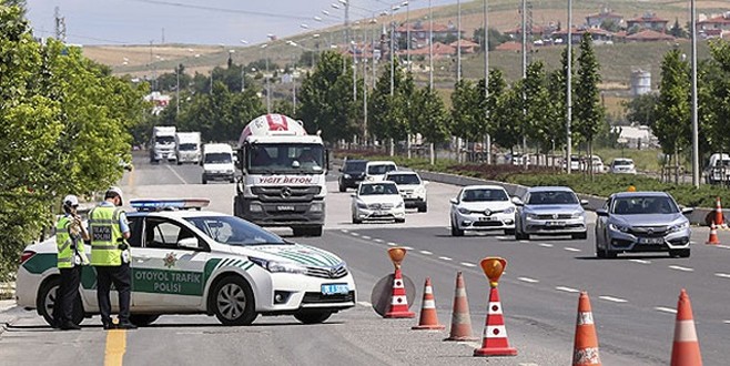 Araç plakalarında yeni dönem yarın başlıyor