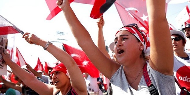 CHP’nin mitingi sosyal medyayı salladı