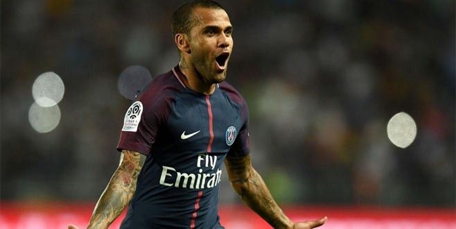 Dani Alves PSG’de ‘Süper’ başladı