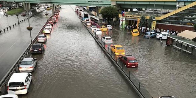 Kadir Topbaş uyardı: Asıl yağış öğleden sonra