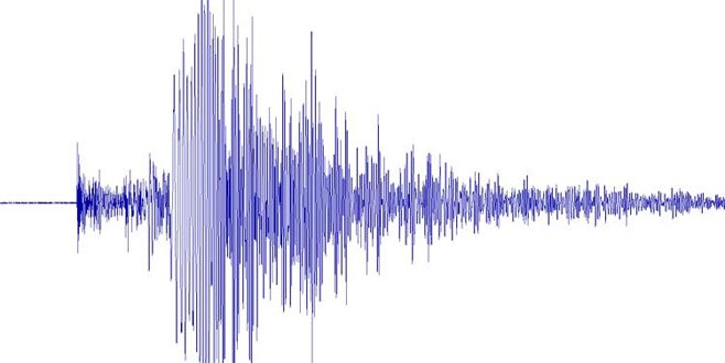 Papua Yeni Gine’de 6.4 büyüklüğünde deprem