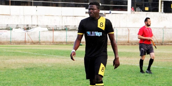 Sumaila 10 kilo zeytinyağına imza attı