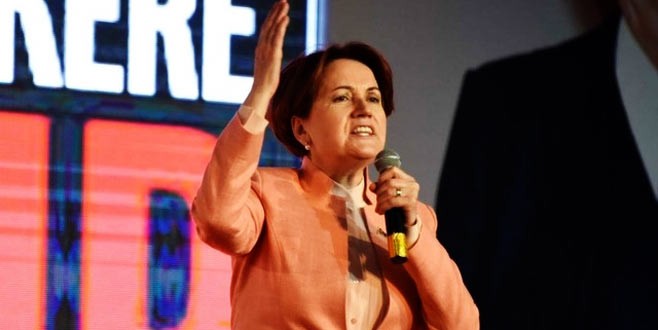 Akşener’in partisinin adı değişiyor mu?