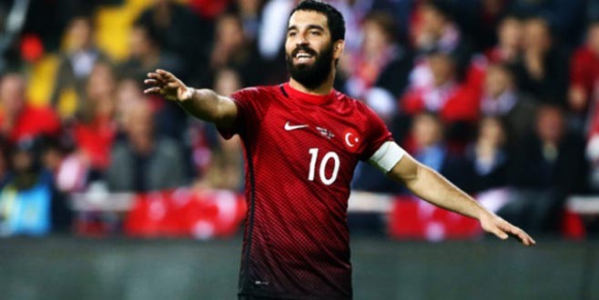 Arda Turan Milli Takım’a döndü