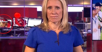 Canlı yayında çırılçıplak soyundu