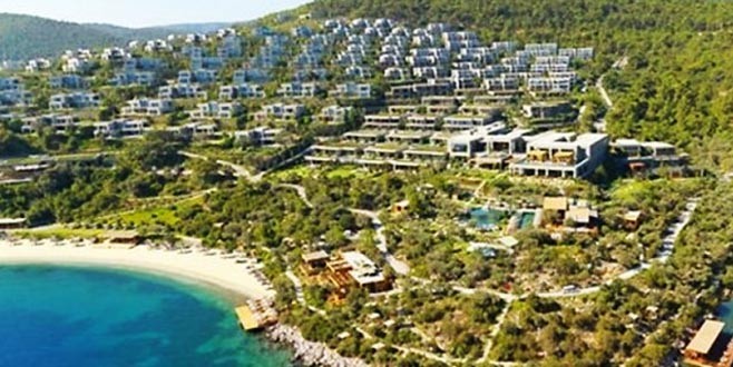 Bodrum’da milyonluk villaları domuzlar bastı!