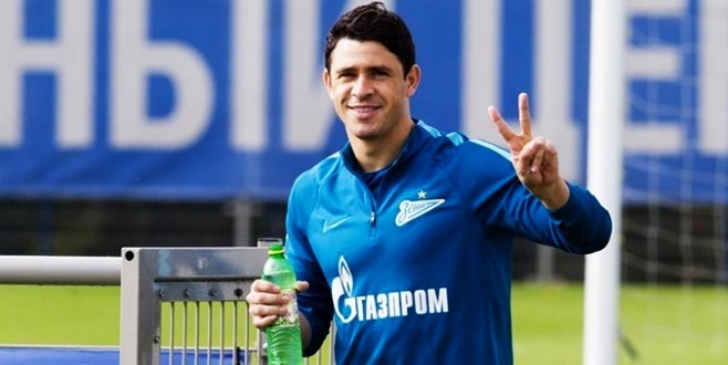 Fenerbahçe Giuliano’yu KAP’a bildirdi