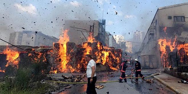 Halkalı’da karton fabrikasında yangın