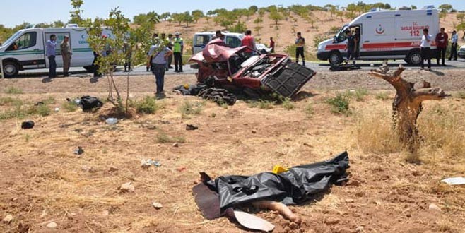 Katliam gibi kaza: 5 ölü