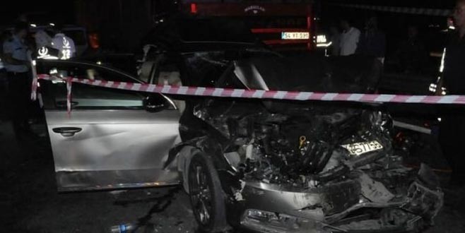 Kocaeli’de zincirleme kaza! 11 araç birbirine girdi!