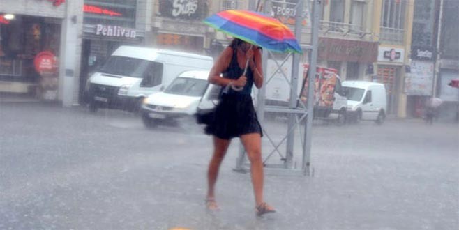 Meteoroloji İstanbul için saat verdi