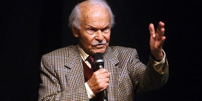 Muzaffer İzgü hayatını kaybetti