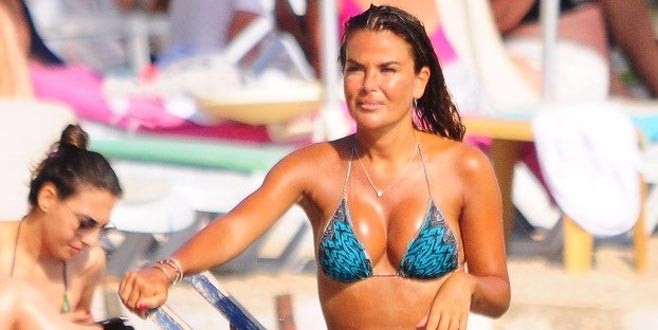 Özlem Yıldız silikonlarını yeniledi