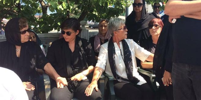 Vatan Şaşmaz son yolculuğuna uğurlandı…