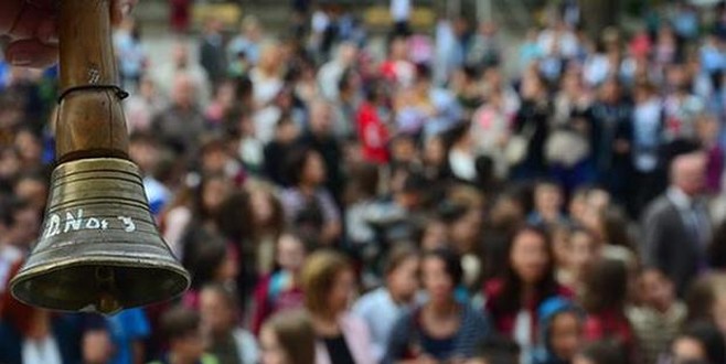İlk ders zili bugün çaldı; 15 Tatili ne zaman