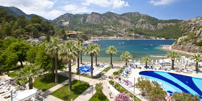 İngiliz turistlere ‘Türk mahkemeleri’ şartı