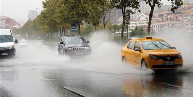 İstanbul’da şiddetli yağışa dikkat!