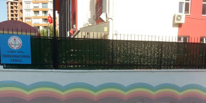 Kartal Belediyesi’nin okullara desteği devam ediyor