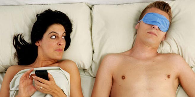 Aldatılan kocaya darbe üstüne darbe!