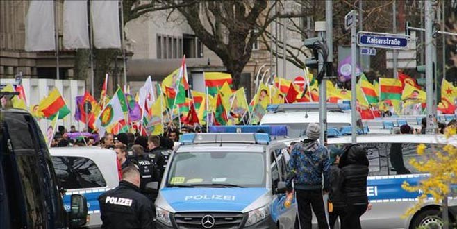 Alman polisden skandal Öcalan tweeti