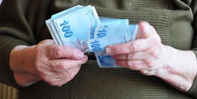 Emeklilerin gözü kulağı Ocak zammında