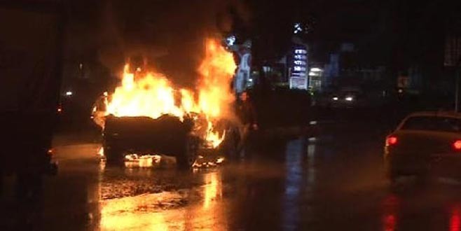 Lüks cipini önce ateşe verdi sonra lastiklerini..