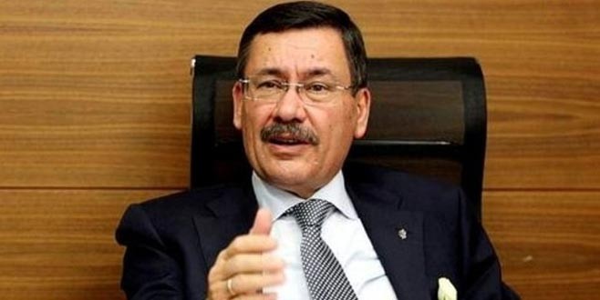 Melih Gökçek ne bekliyor?