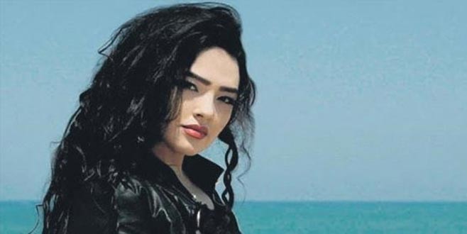 Sapık hayran dehşete düşürdü! Seni öldüreceğim