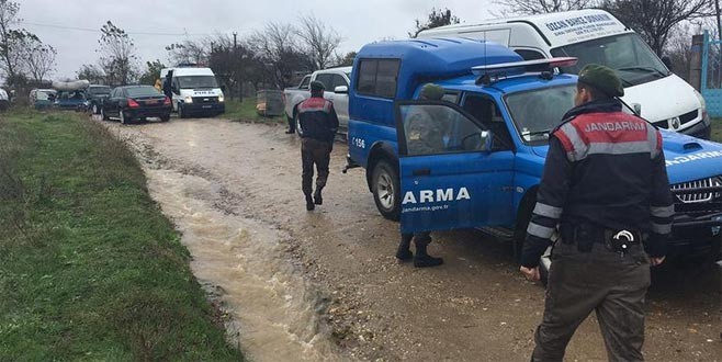 Tekirdağ’da askeri araç sele kapıldı