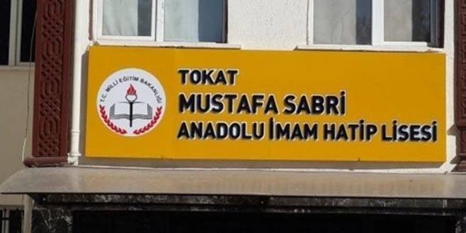 İmam hatip lisesinde Atatürk skandalı
