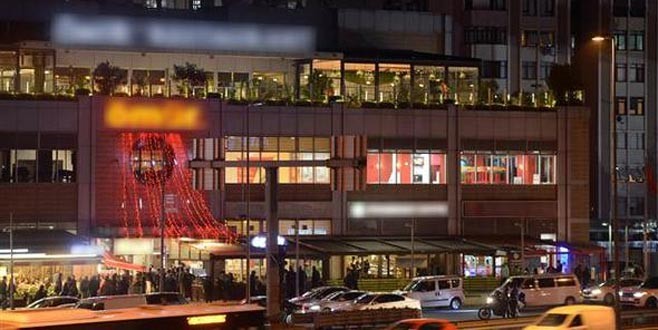 İstanbul’da bir AVM’de gergin anlar! İşte nedeni