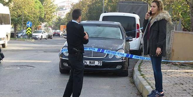 Lüks bir otomobilde başından vurulmuş halde bulundu