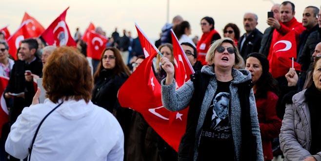 Maltepe Ata’sını saygı zinciriyle andı