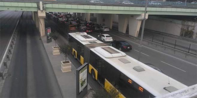 Saat 09.05! Tüm Türkiye’de hayat durdu