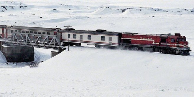 Ankara-Kars arası Doğu Ekspresine inanılmaz ilgi!
