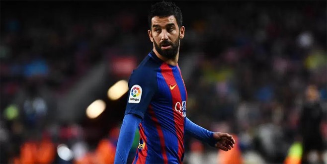 Arda Turan döneceği takımı açıkladı