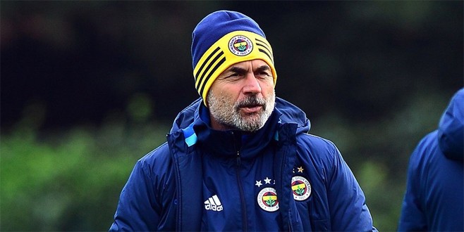 Aykut Kocaman kadroyu değiştiriyor
