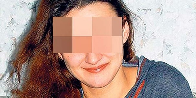 Bileziklerini meğer akrabaları yerine sevgilisine vermiş!