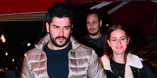 Burak Özçivit’in yüzü neden gülmüyor